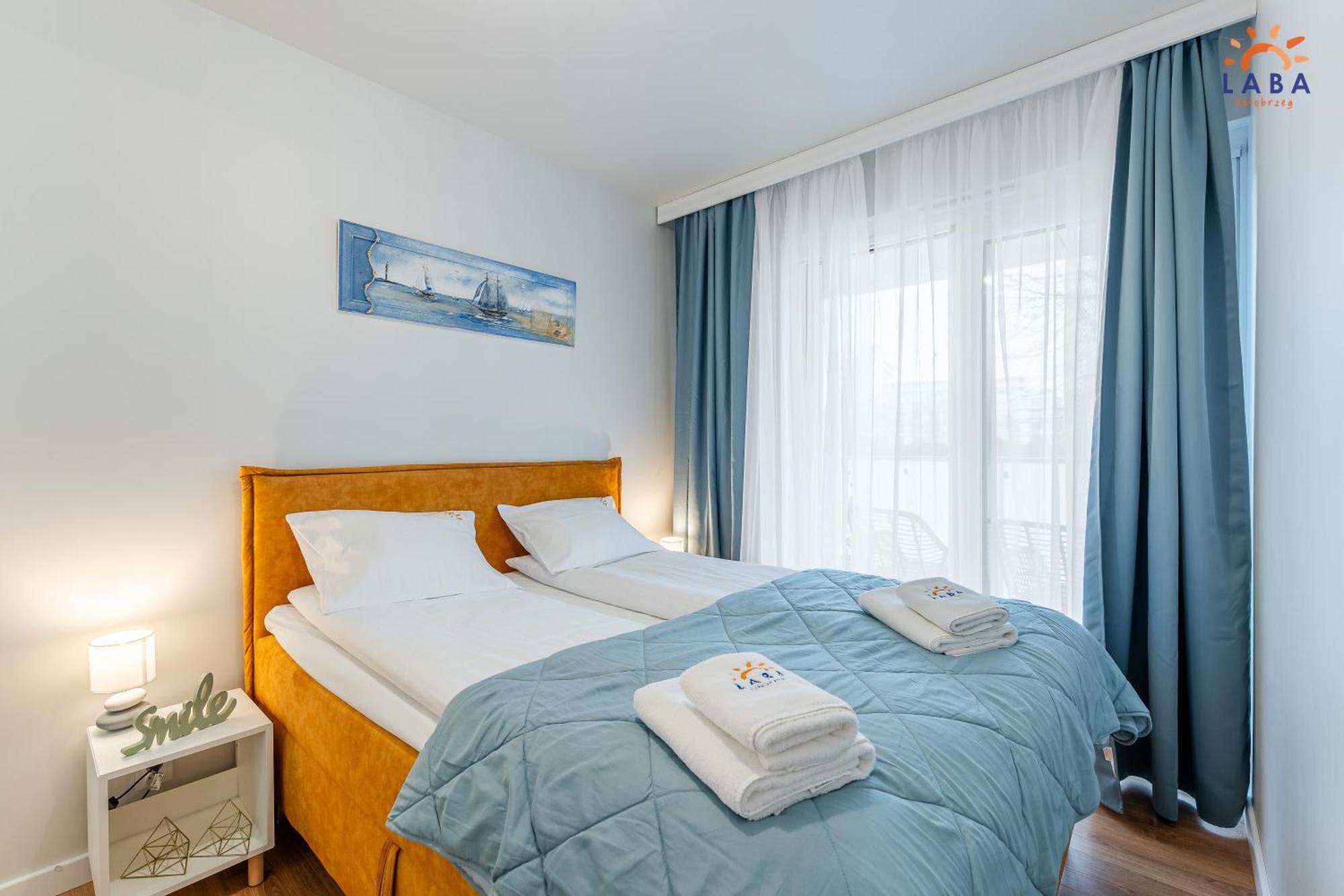 Laba Kolobrzeg Apartamenty Kollataja Z Parkingiem Экстерьер фото