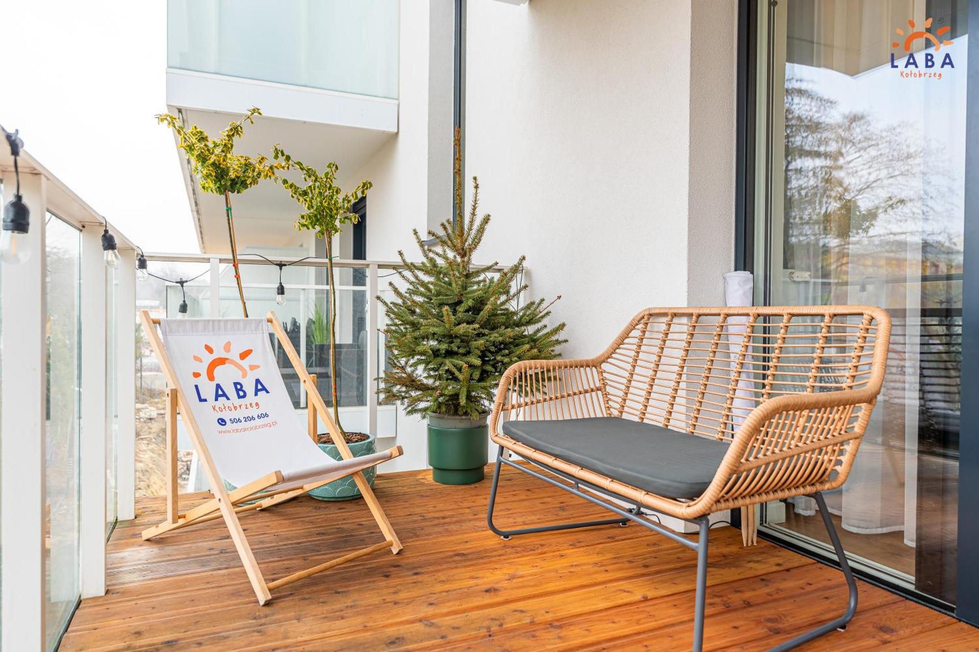 Laba Kolobrzeg Apartamenty Kollataja Z Parkingiem Экстерьер фото